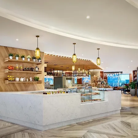 Hotel Sheraton Amsterdam Airport And Conference Center 4*