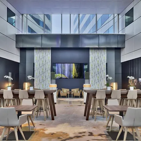 מלון Sheraton Amsterdam Airport And Conference Center 4*