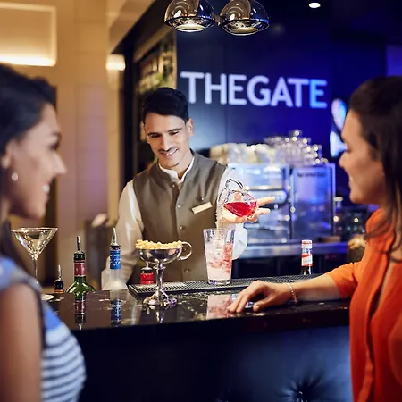 Sheraton Amsterdam Airport And Conference Center 4*