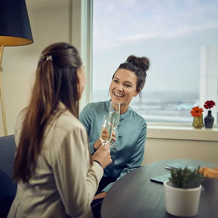 Hotel Sheraton Amsterdam Airport And Conference Center Amsterdam Airport Schiphol