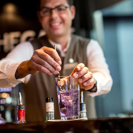 Hotel Sheraton Amsterdam Airport And Conference Center 4*