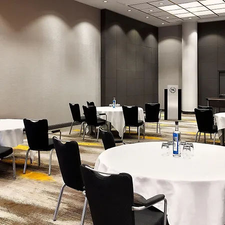 Sheraton Amsterdam Airport And Conference Center Hotel