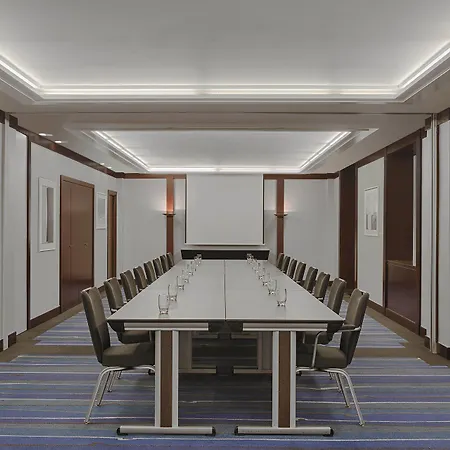 Sheraton Amsterdam Airport And Conference Center Hotel 4*