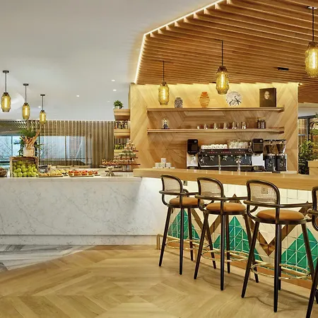 Hotel Sheraton Amsterdam Airport And Conference Center 4*