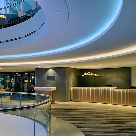 Hotel Sheraton Amsterdam Airport And Conference Center 4*