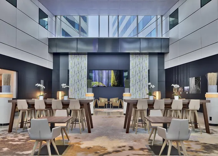 מלון Sheraton Amsterdam Airport And Conference Center 4*