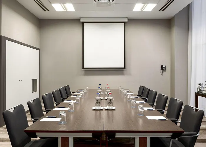 Sheraton Amsterdam Airport And Conference Center מלון