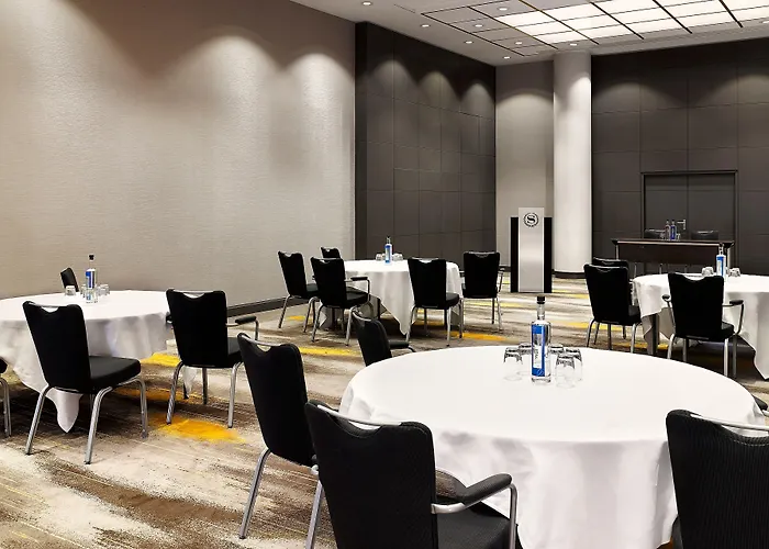 Sheraton Amsterdam Airport And Conference Center מלון