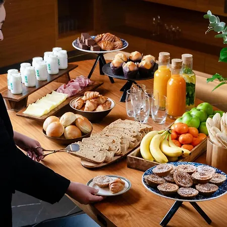 Sheraton Amsterdam Airport And Conference Center 4*